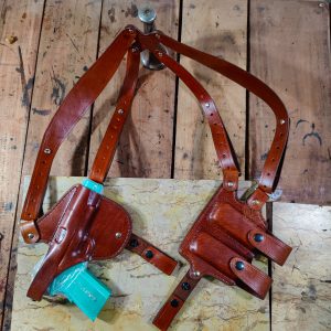 Professional Shoulder Holster System &ndash; Horizontal Leather Rig with Double Mag Pouch & Quick Draw Design