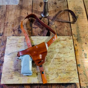 Luxury Dual-Use Shoulder Holster &ndash; Premium Leather Horizontal System with Belt Carry Option